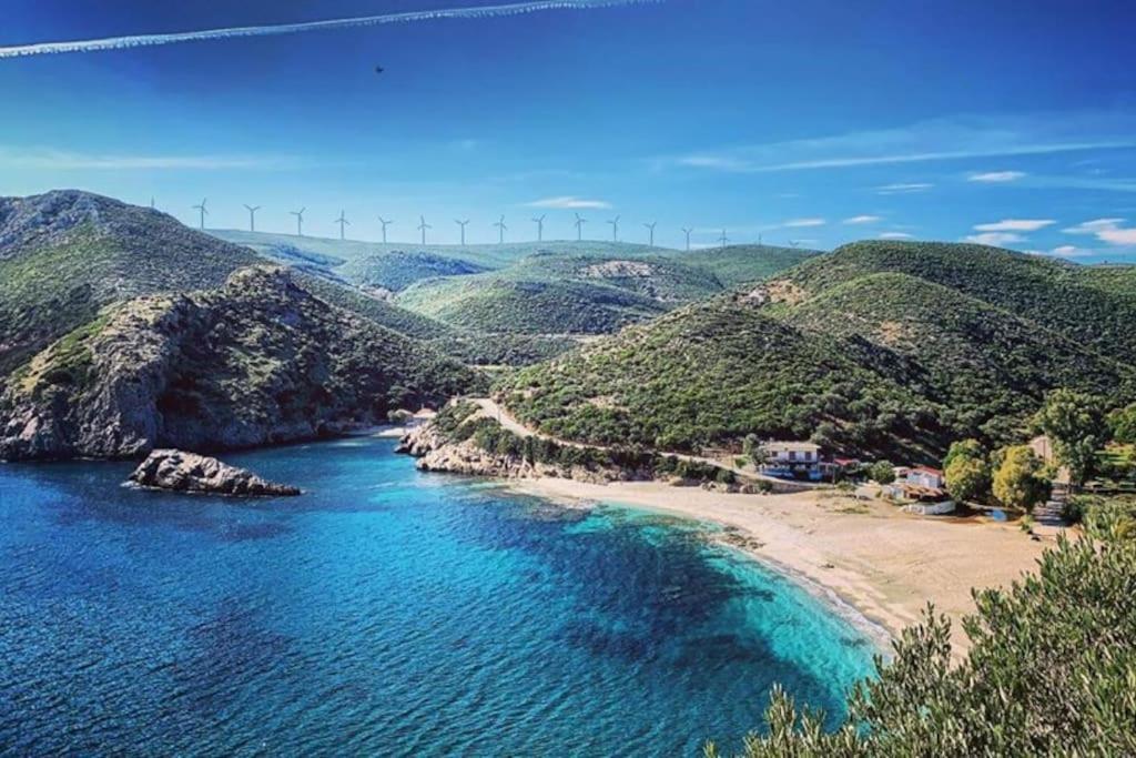 Παραθαλασσιο Σπιτι Στην Εξοχη Villa Tsakei Kültér fotó