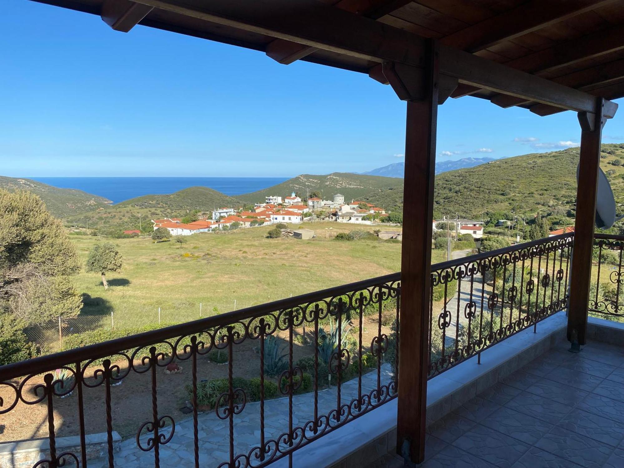 Παραθαλασσιο Σπιτι Στην Εξοχη Villa Tsakei Kültér fotó