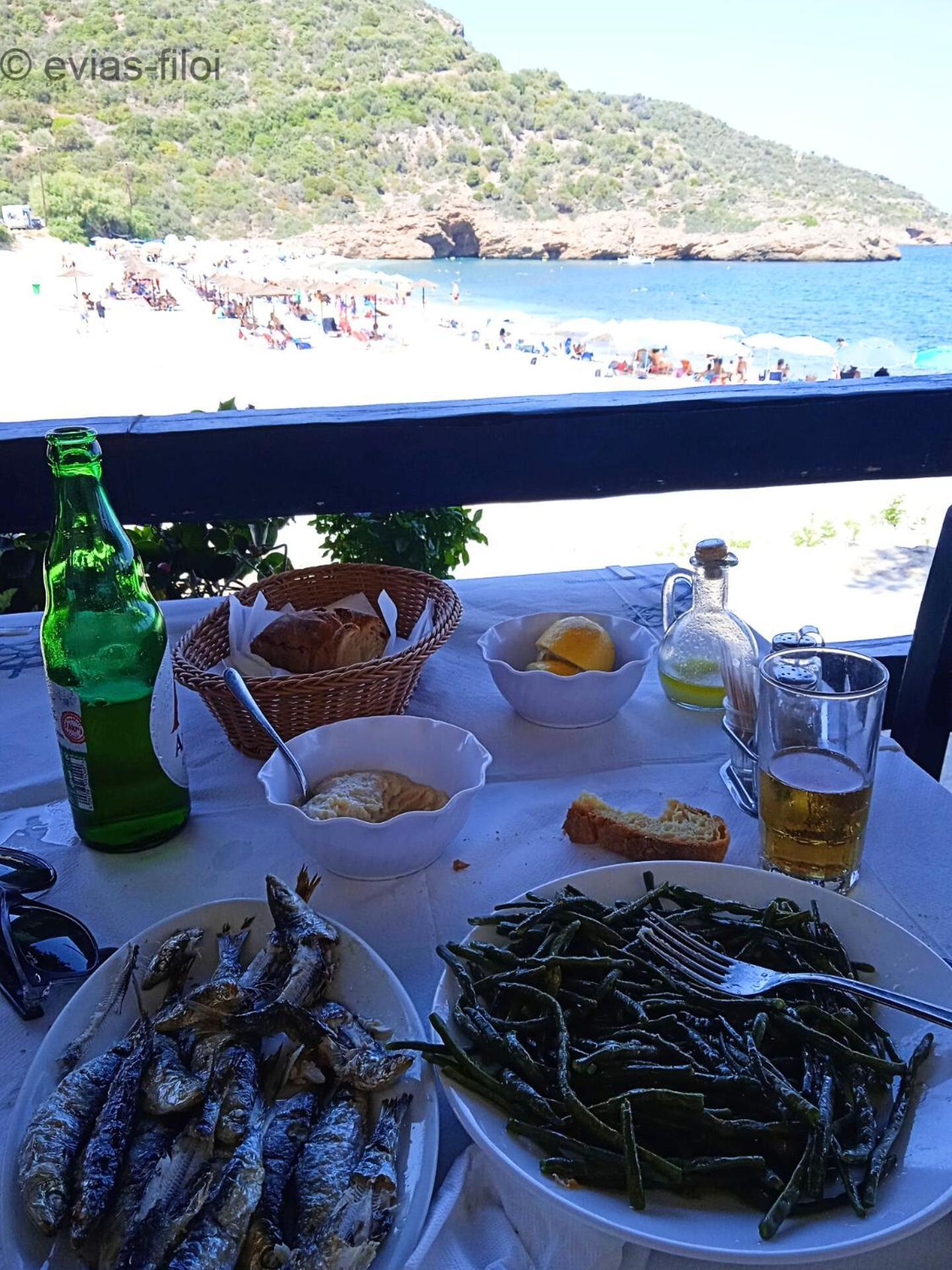 Παραθαλασσιο Σπιτι Στην Εξοχη Villa Tsakei Kültér fotó